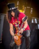 Concerts 2017 0821 ottawa slash03