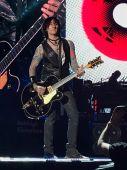 Concerts 2017 0903 george fortus01