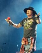 Concerts 2017 0908 san antonio axl01