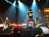 Concerts 2017 1029 toronto gnr01