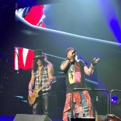 Concerts 2017 1029 toronto gnr02