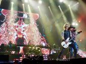 Concerts 2017 1102 detroit gnr07