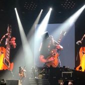 Concerts 2017 1102 detroit slash03