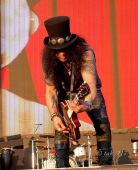 Concerts 2018 0606 odense slash07