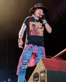 Concerts 2018 1208 honolulu axl02