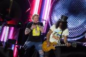 Concerts 2021 0731 hershey axl slash1