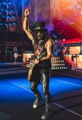 Concerts 2025 1004 san salvador slash1