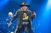 Concerts axldc 20160526 hamburg axl02