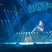 Concerts axldc 20160920 philadelphie axl angus02