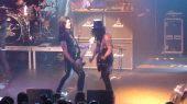 Slash 20100620 paris bataclan 20062010875